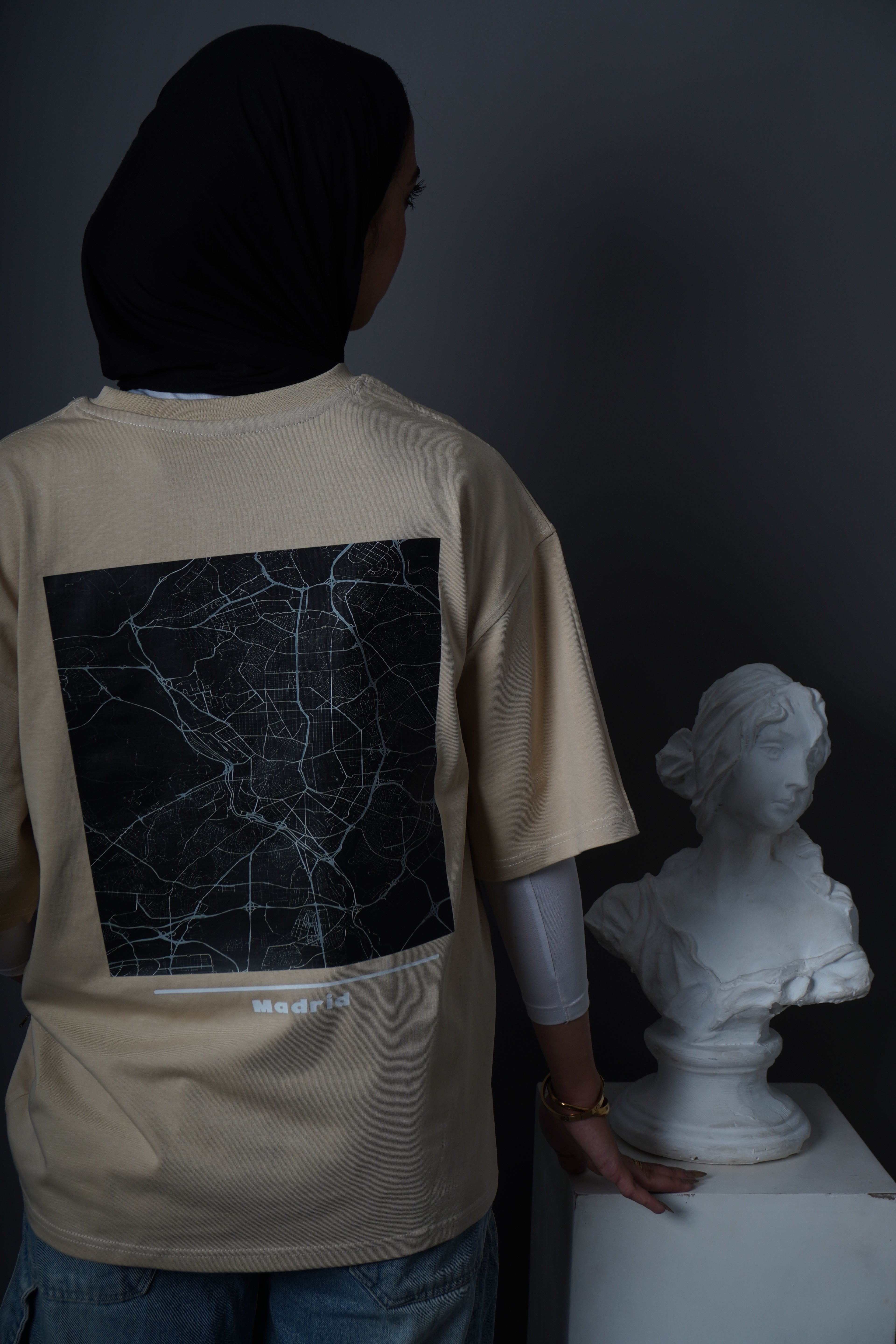 Beige T-shirt